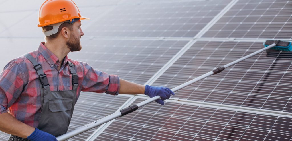 limpieza de paneles solares