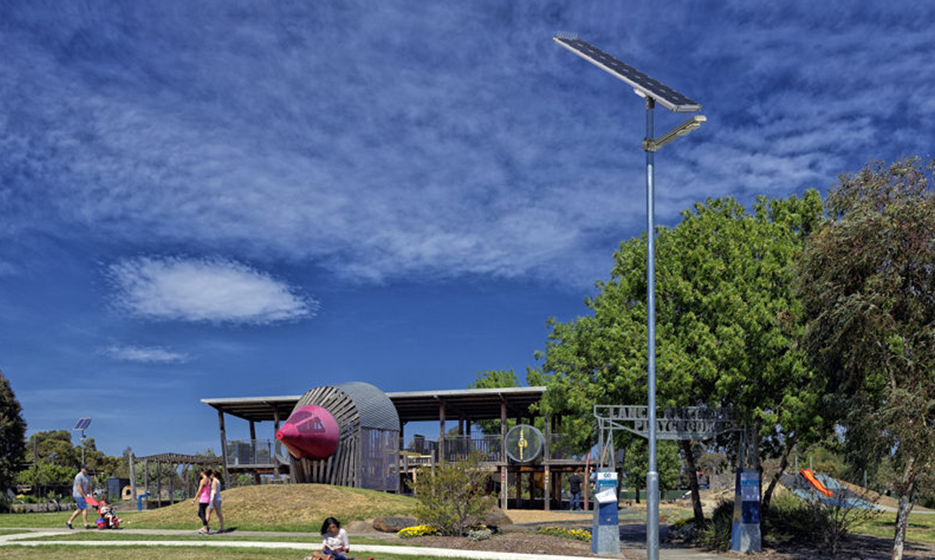 all in one solar street light